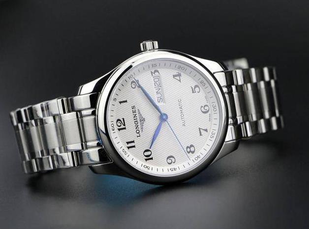 浪琴手表機(jī)芯如何保養(yǎng)？（圖）