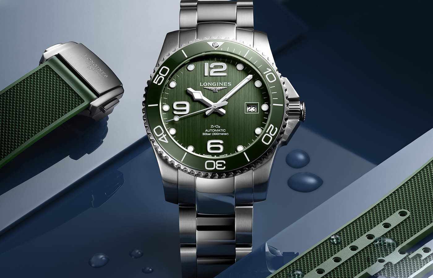 浪琴表推出全新綠色康卡斯?jié)撍盗型蟊恚▓D）