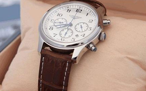 浪琴機械表停擺偷停怎么辦（手表偷停）（圖）